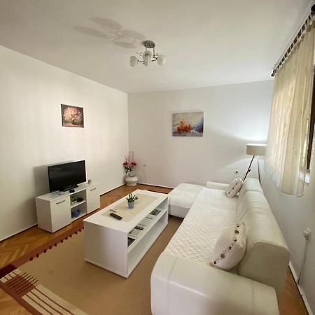 Apartmani Trebinje B&I Экстерьер фото