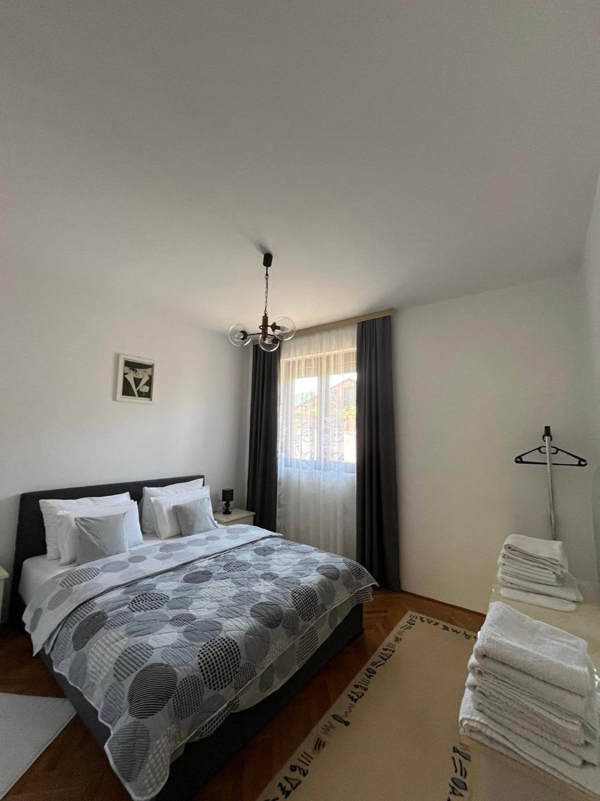 Apartmani Trebinje B&I Экстерьер фото